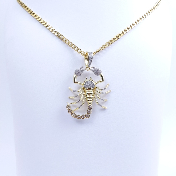 Icy Scorpion Pending + 20" Cuban Chain - Picture 8 of 8